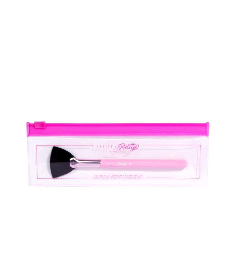 Petite Highlighter Fan Brush 2F